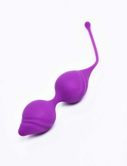 Kegel Ball SToys in Purple