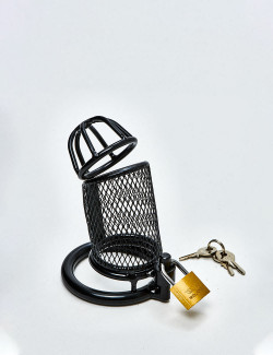 Chastity Cage Neta Captura from the brand MOI