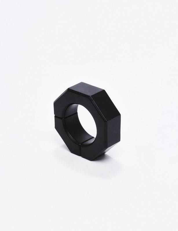 Metal Cock Ring Ze Nut 20mm Metal Cock Ring Ze Nut 20mm