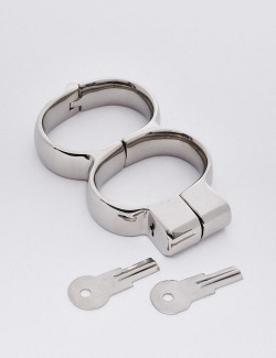 BDSM Cuffs from Black-Line with keys