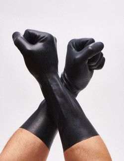 BDSM Fisting Gloves from Buttr detail