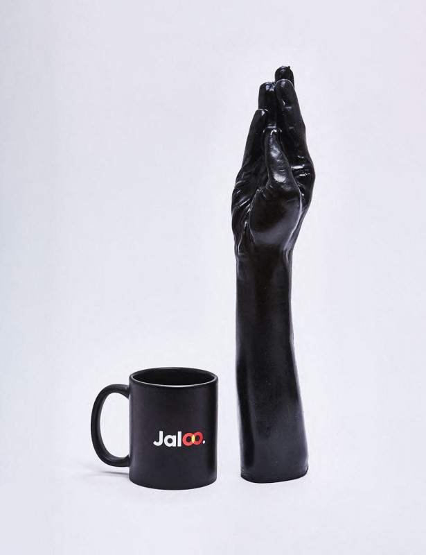 XL Dildo Fisting from All Black in 37cm compared to a mug XL Dildo Fisting from All Black in 37cm compared to a mug