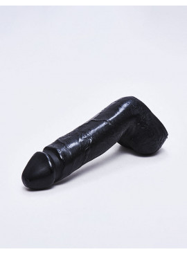 Realistic Dildo from All Black in 20cm detail