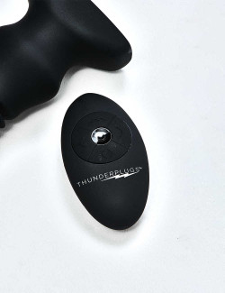 Remote of Thunderplugs Vibrating Butt Plug