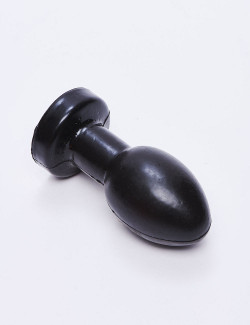 Black anal plug 13cm Quest